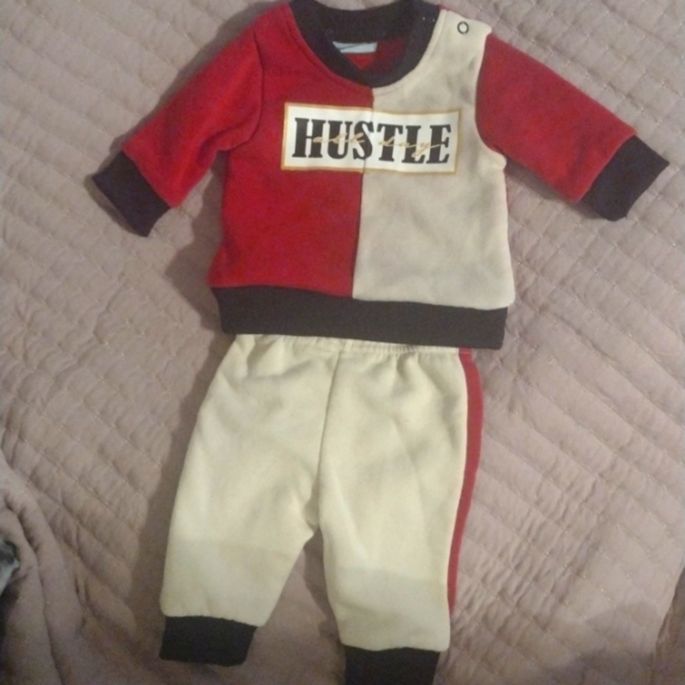 Baby boy clothes size 0-3